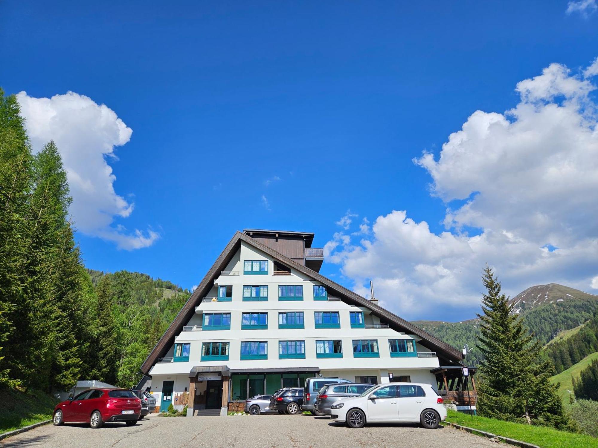 Kinder- Und Familienhotel Nockalm インナークレームス エクステリア 写真