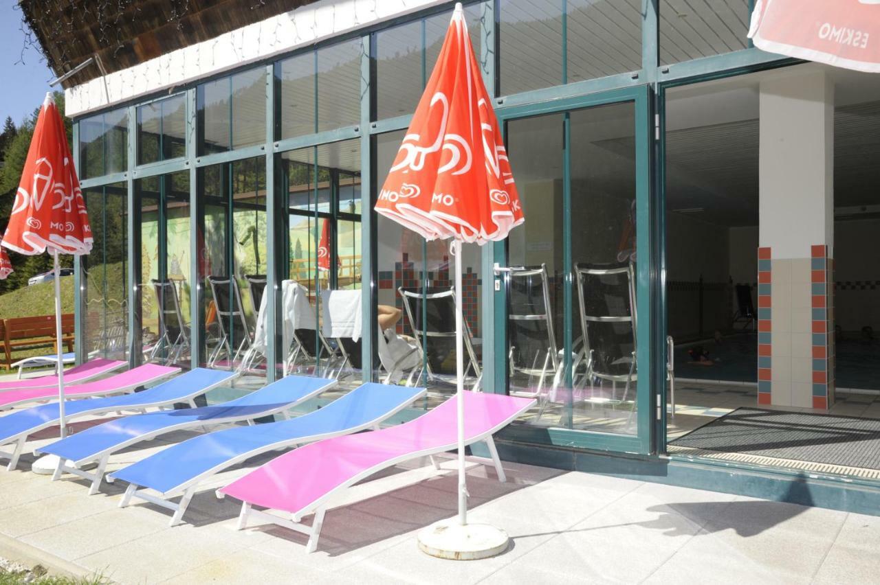 Kinder- Und Familienhotel Nockalm インナークレームス エクステリア 写真